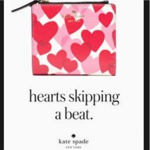 kate spade Yours Truly Adalyn Heart wallet nwt